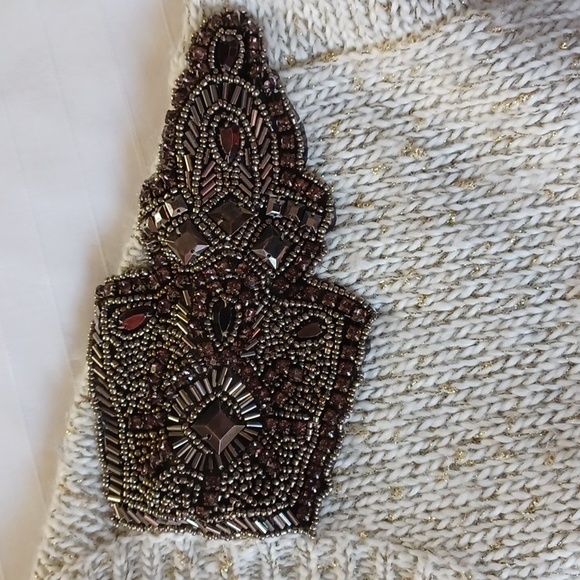 Guess Gold Metallic & Ivory Sweater w/Beaded Shoulder Epaulettes- Sz. Med - Picture 9 of 14